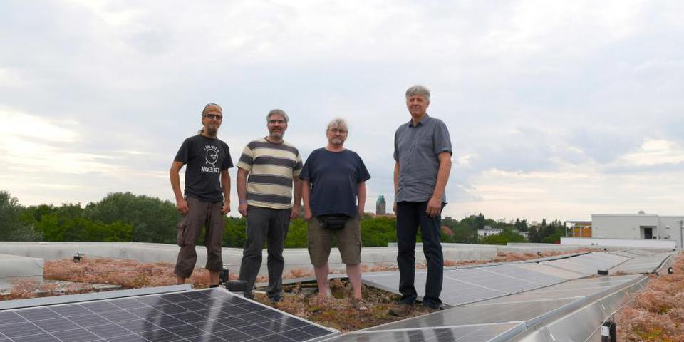 Fotovoltaikanlage auf dem Dach von Darmstädter Agora-Häusern realisiert
